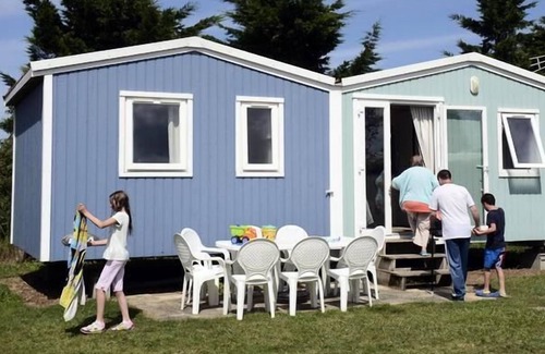 Varaville House | Camping Les Peupliers**** - Fisherman's hut 4 Rooms 6 People
