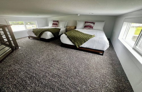 New Braunfels Resort | Camp Landa Resort