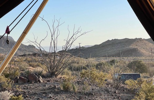 Terlingua RV Rental | Camp on a volcanic hill, 10 mins to Big Bend and 15 mins to Terlingua Ghost Town