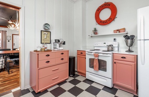Arkadelphia House | Camp Wilson: A Curated Mid Century Bungalow Experience
