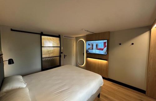 Riom Hotel | Campanile NATURE - Clermont-Ferrand Nord Riom