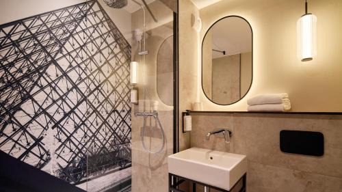 Quartier de la Boule - Champs-Pierreux Hotel | Campanile Paris Ouest - Nanterre - La Défense