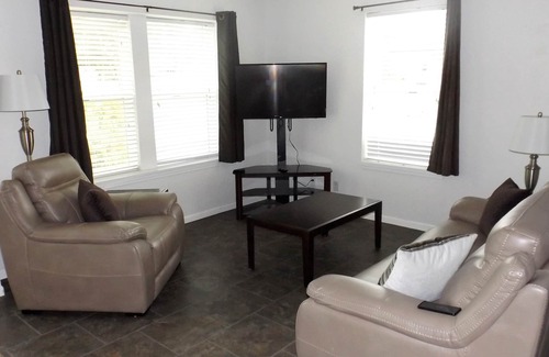 Gull Lake Apartment | Campbell's Clean & Comfortable Modern Duplex 4662A