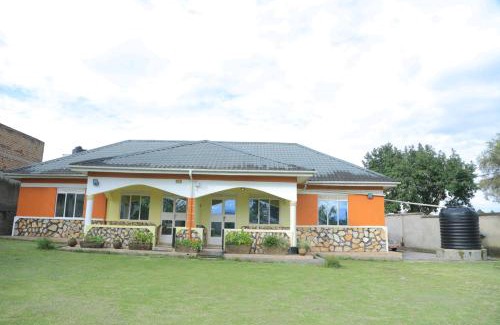 Fort Portal House | Campfort