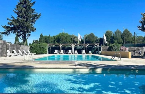 Villeneuve-les-Maguelone House | Camping 2 étoiles - Piscine - ccb0feg