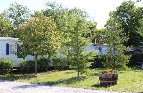Verteillac House | Camping 3 étoiles - Piscine - ccbacfd