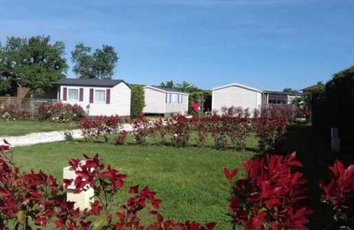 Le Boulou House | Camping 3 étoiles - Piscine - eecbhd