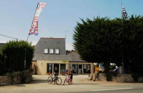 Plobannalec-Lesconil House | Camping 3 étoiles - Parc aquatique - eeeecg