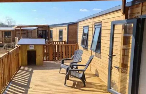 Thegra House | Camping 4 étoiles - Piscine - eed0eg