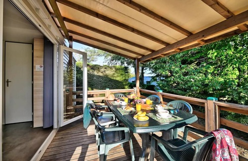 Anneyron House | Camping Flower la Châtaigneraie* - Premium Mobile Home 3 rooms 4/6 people Air-conditioned