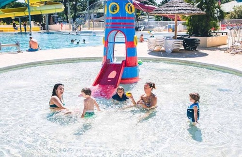 Les Mathes House | Camping - Funpass inclus - Parc aquatique - eeb0h0