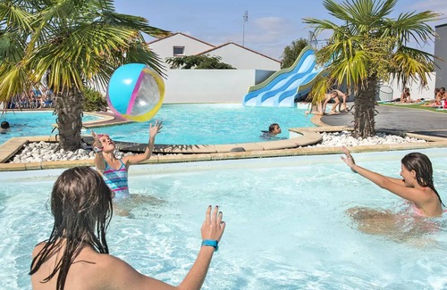 Brem Sur Mer House | Camping L'Océan* - Cottage Select Plus TV Clim Plancha 3 rooms 2 bathrooms 4 people