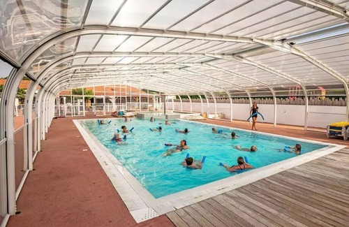 Les Moutiers-en-Retz House | Camping Les Brillas* - Mobile-home Relax TV 4 Rooms 6 people