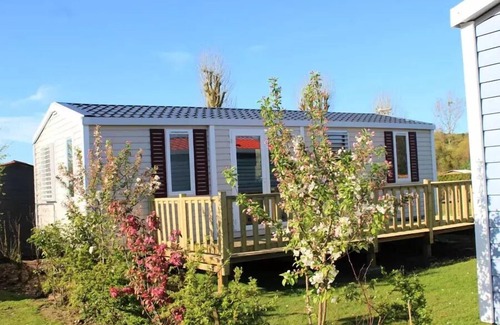 Hautot-sur-Mer House | Camping Le Marqueval* - Super Selenia mobile home 3 rooms 4 people