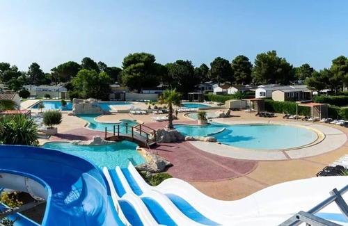 Vendres Ski Chalet | Camping Les Mûriers * - Luxury Chalet 4 Rooms 6 People Air Conditioned + TV