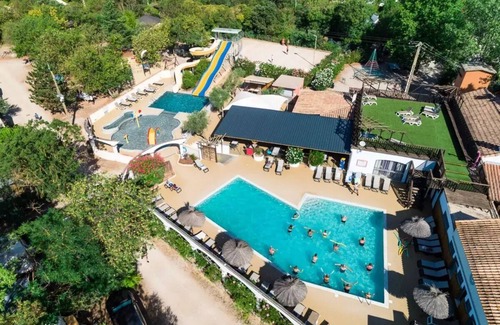 Canet Villa | Camping maeva Club Les Rivières * - Premium 3-Room Gîte for 6 People with Air Conditioning + TV