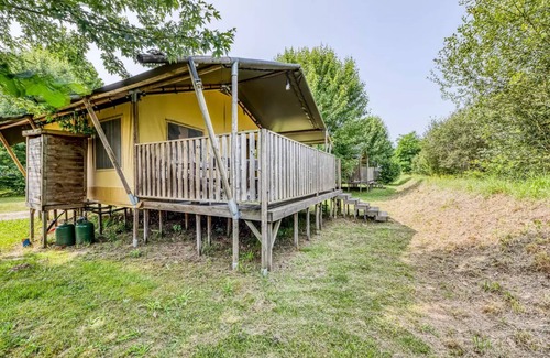 Saint-Paul-en-Born RV Rental | Camping maeva Escapades La Clairière * - 3 Room Lodge Tent 4 People