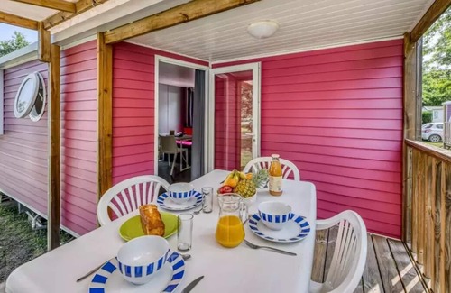 Saint-Paul-en-Born House | Camping maeva Escapades La Clairière **** - Mobil-Home Confort+ 3 Rooms 4 People + TV