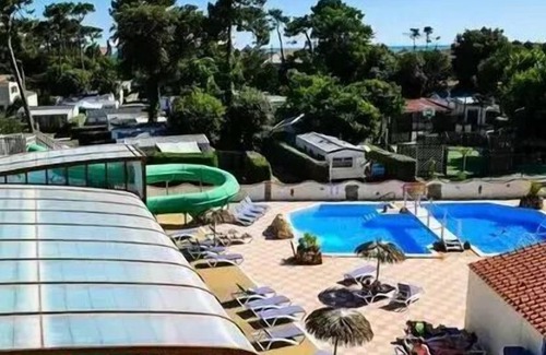 Jard-sur-Mer Ski Chalet | Camping Paradis - La Pomme De Pin - Chalet Pour 6 Personnes