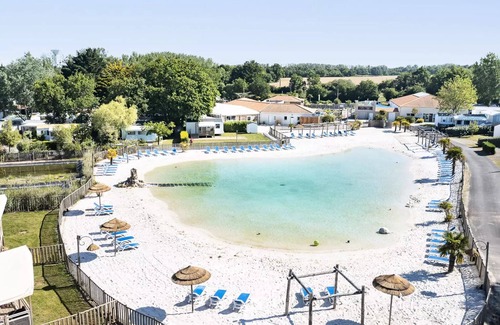 Landevieille House | Camping Romanée L'Evasion* - Comfort mobile home 3 rooms 4 people