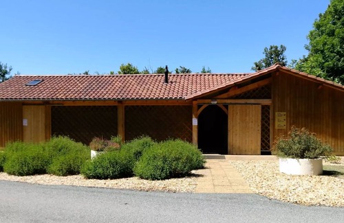 Pezuls House | CAMPING THE FORET * - Woody Lodge with bathroom 4 people