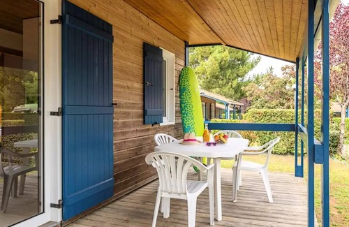 Saint-Vincent-sur-Jard Ski Chalet | Camping Vendée-Océan * - Azureva - 3-room chalet for 6 people