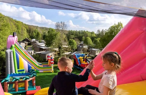 Crecy-la-Chapelle House | Campsite Country Park Crécy La Chapelle **** - Mobile Home LODGE 4 Rooms 6 People