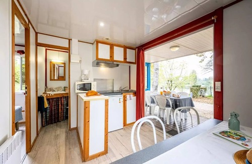 Badefols-sur-Dordogne Ski Chalet | Campsite maeva Getaways Les Bö-Bains * - Chalet Eden 3 Rooms 5 People Air-conditioned