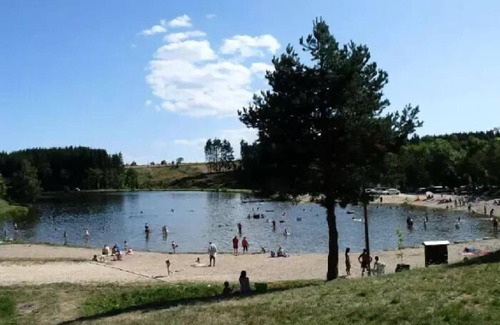 Champagnac-le-Vieux House | Campsite La Chanterelle* - Cyrus Canvas Bungalow 3 Rooms 4 People without sanitary facilities