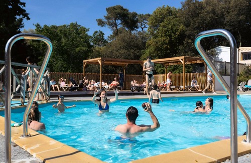 Jard-sur-Mer House | Campsite maeva Breathe Summer fragrances * - Mobil-Home ESSENTIAL 3 Rooms 4/6 People + TV