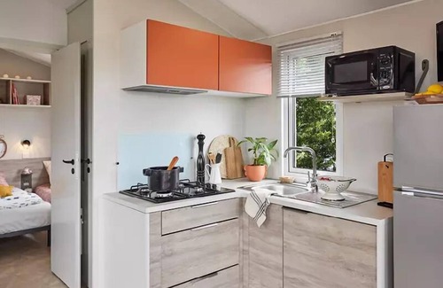 Saint-Molf House | Campsite maeva Escapades Domaine du Mes * - Mobil-Home PLAISIR 3 Rooms 4 People + TV