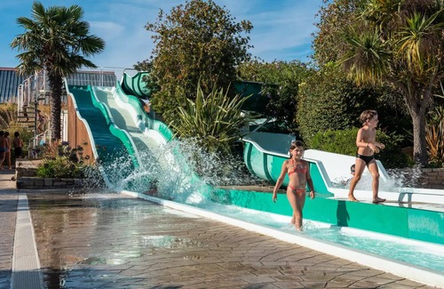 La Foret-Fouesnant House | Campsite of Keranterec* - Basic Cottage Sea view 3 rooms 4 people