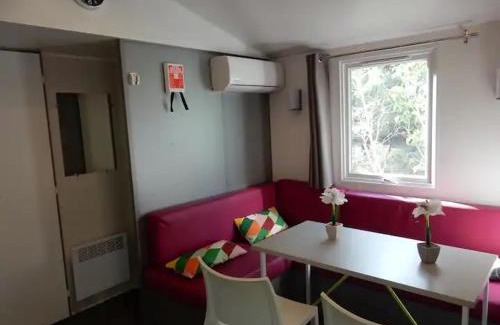 Roquebrune-sur-Argens Ski Chalet | Campsitechalet France at Cotes d'Azur nearby sea