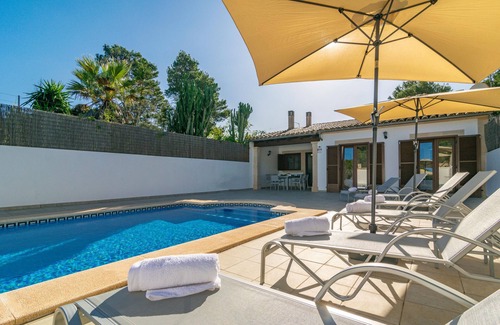 Cala Pi Villa | Can Fuenete - Three Bedroom Villa, Sleeps 6