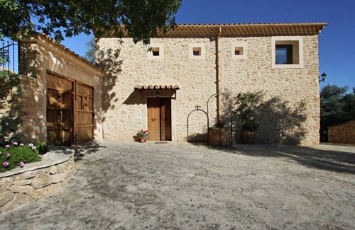 Petra House | Can Petit
