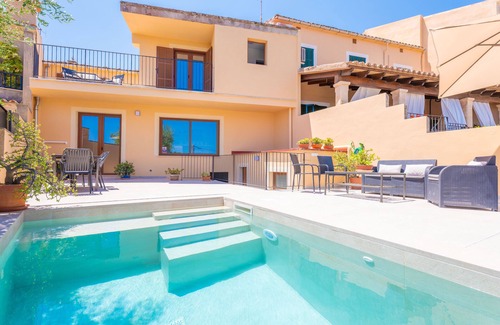 Campanet Ski Chalet | Can Vidal - Four Bedroom Chalet, Sleeps 6