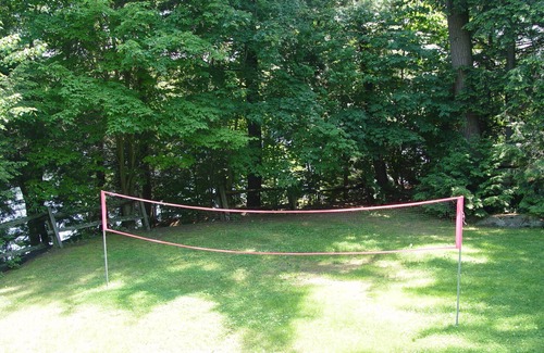 Foley Cottage | CANADA Large Cottage - Beach Lawns Dock Beach Fire Pit Lake - 3 weeks in Aug '25