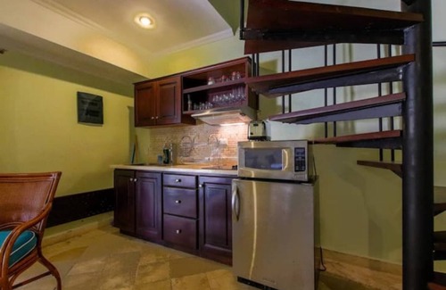 Cap Cana Marina House | Canal-view Loft, walking distance to Api Beach!