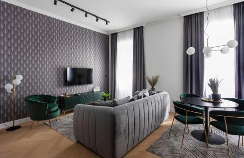 Donji Grad Apartment | Candy Cavalier Lux Zagreb Centre