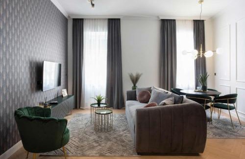 Donji Grad Apartment | Candy Cavalier Lux Zagreb Centre