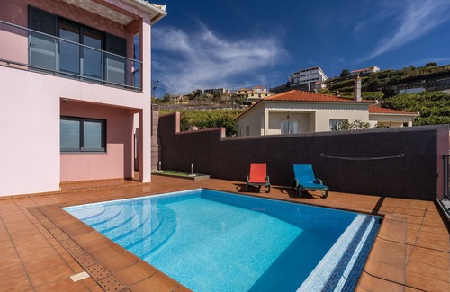 Ponta do Sol Cottage | Canhas Views Pool and Barbecue