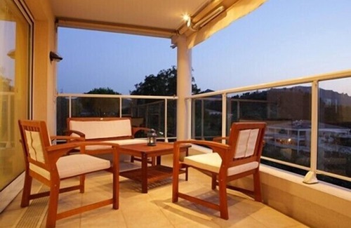 Mandelieu-La-Napoule Apartment | Cannes/Mandelieu Lux apt.Pool; Wifi; Sat Tv; Clim; Golf; 3 pools.Near beaches