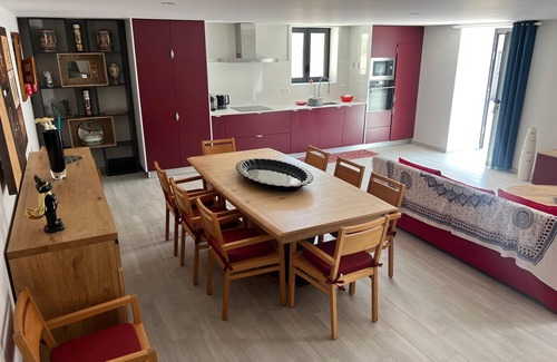 Bico Villa | Cantinho Sto. Amaro, Villa with pool close to nature!