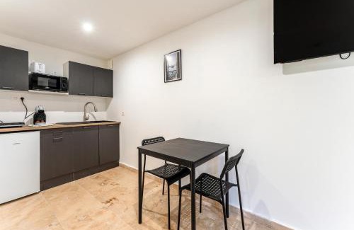 Robion Apartment | Canto Cigalo Rdc 3