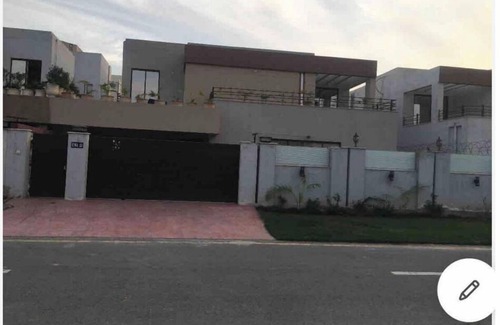 Multan Apartment | Cantt Room 03366386547
