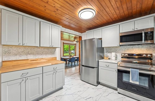 Lake Delton House | Canyon Cottage by Sundara & Wild Rock