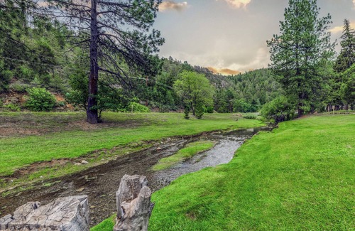 Ruidoso Condo | Canyon Creek Lodge 208 - Wildcat Den