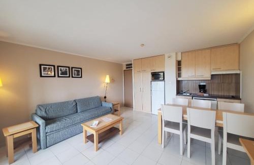 Frejus Port Apartment | CAP HERMES Vue MER Magnifique logement 6 couchages