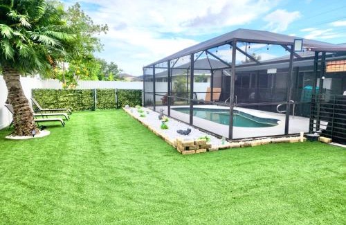 Caloosahatchee House | Cape Coral Cozy House