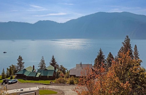 Bayview House | Cape Horn House · Bayview, Idaho ~ 4 Bd/ Sleeps 10-Lakeview